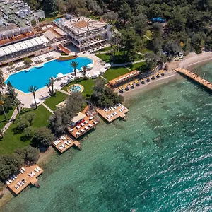 Resort Doubletree By Hilton Bodrum Isil Club Ultra